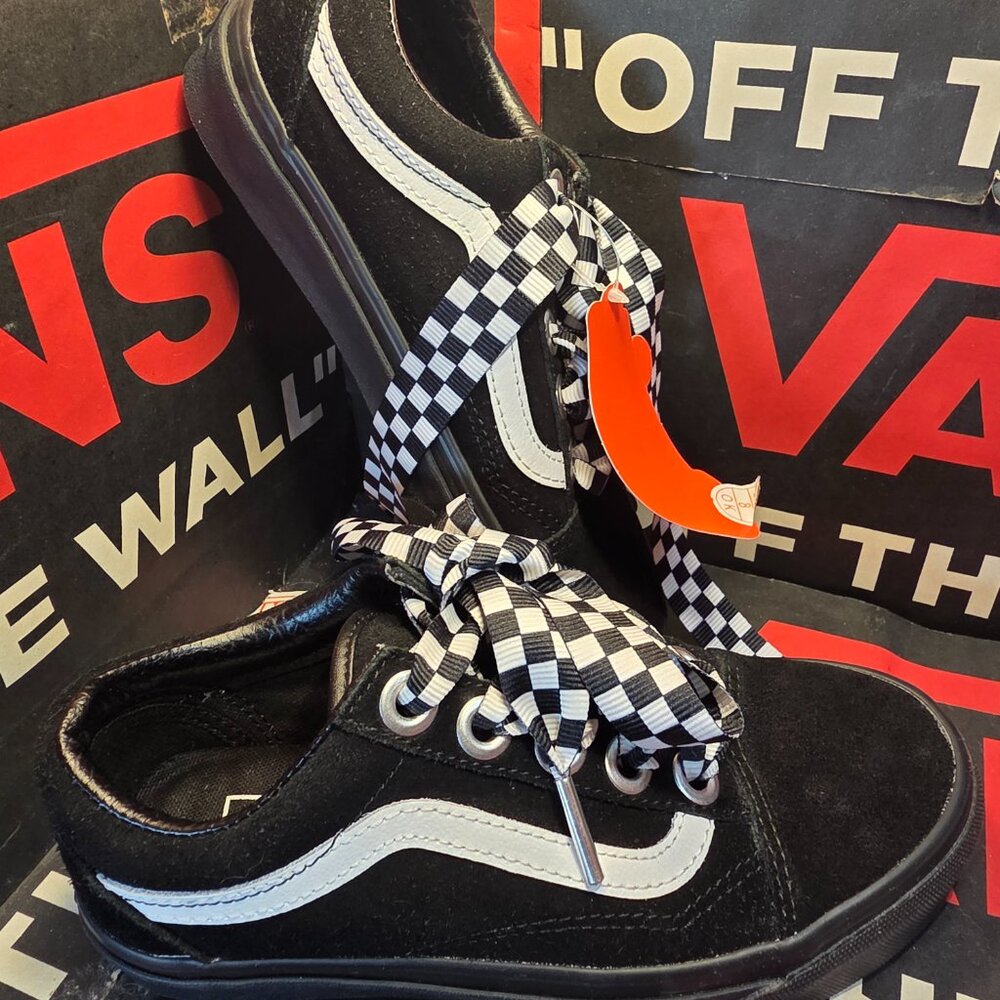 Vans Men's 3.5/Women's 5  Checkered Wide Lace Old Skool Black/Black VN0A38G1VR1